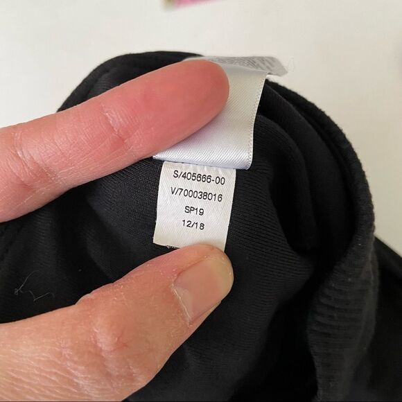 ATHLETA Excursion Hybrid Tight Black Leggings Ribbed Cuffed Hems Size XS‎ - Picture 10 of 10